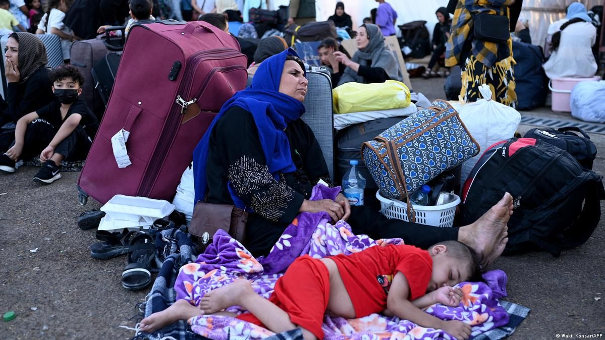بازگشت اجباری هزاران مهاجر افغانستان؛ فقر و آینده نامعلوم در افغانستان